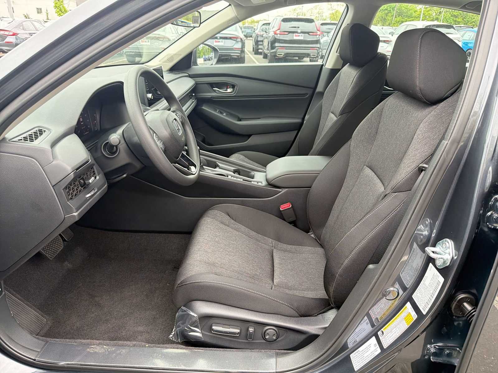 New 2026 Meteorite Gray Metallic Honda SE image 11