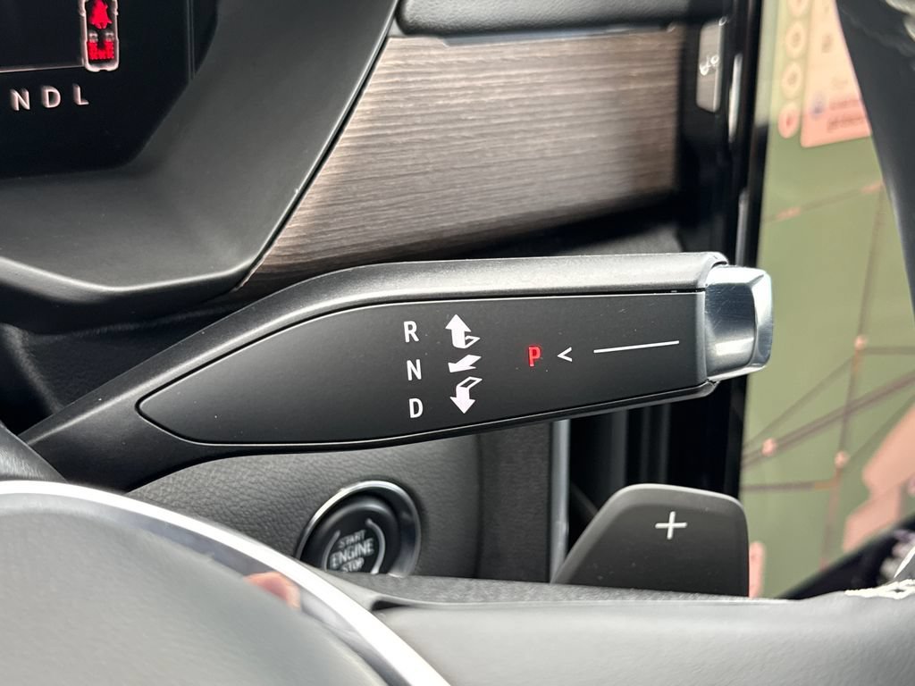 2025 GMC Acadia Denali - Photo 32