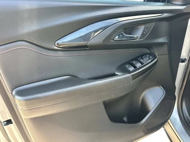 Used 2023 Gray Chevrolet RS image 17