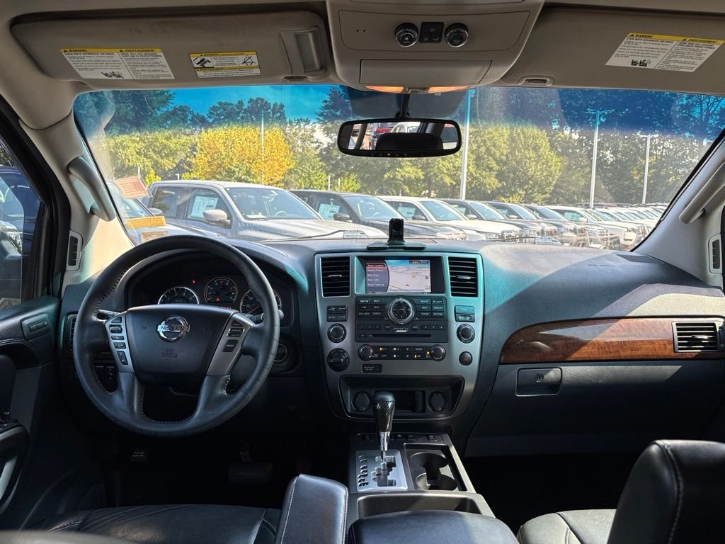 Used 2015 Black Nissan Platinum image 9