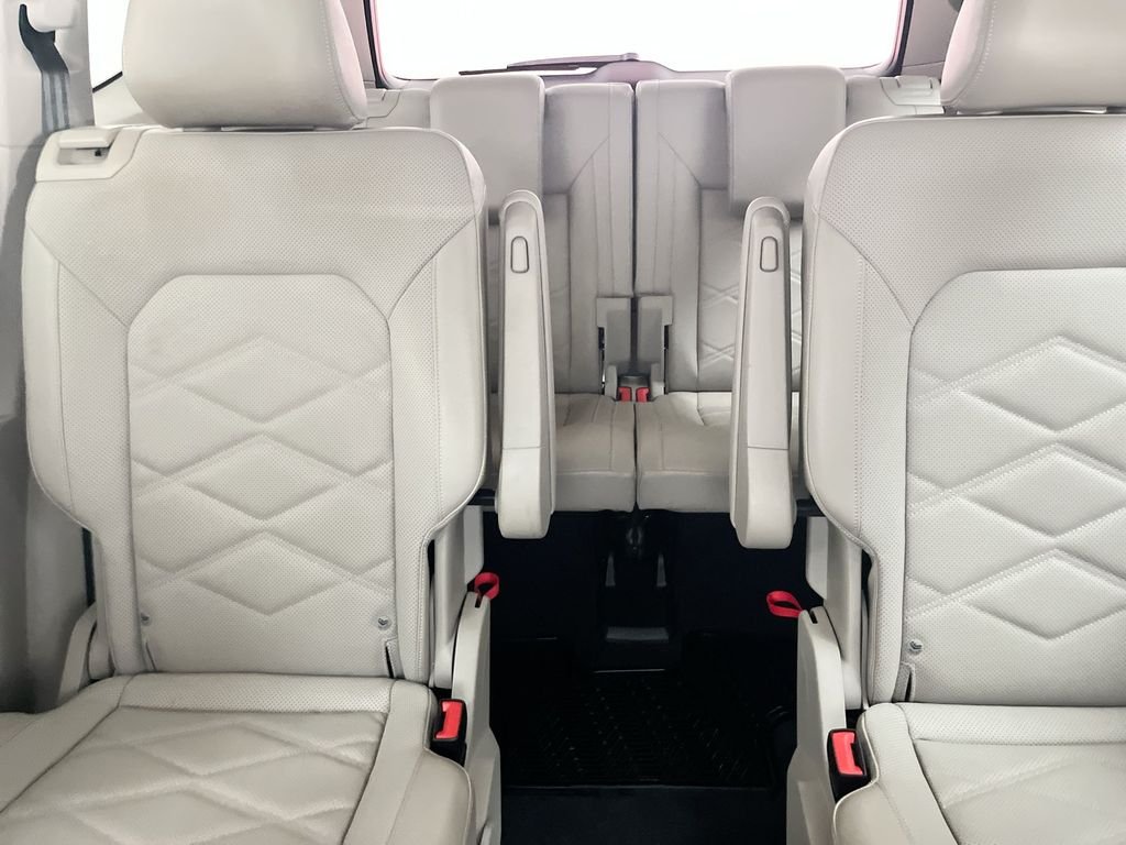 2024 Volkswagen Atlas SE w/Tech - Photo 25