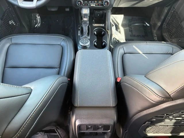 New 2026 Oxford White Ford Badlands image 12