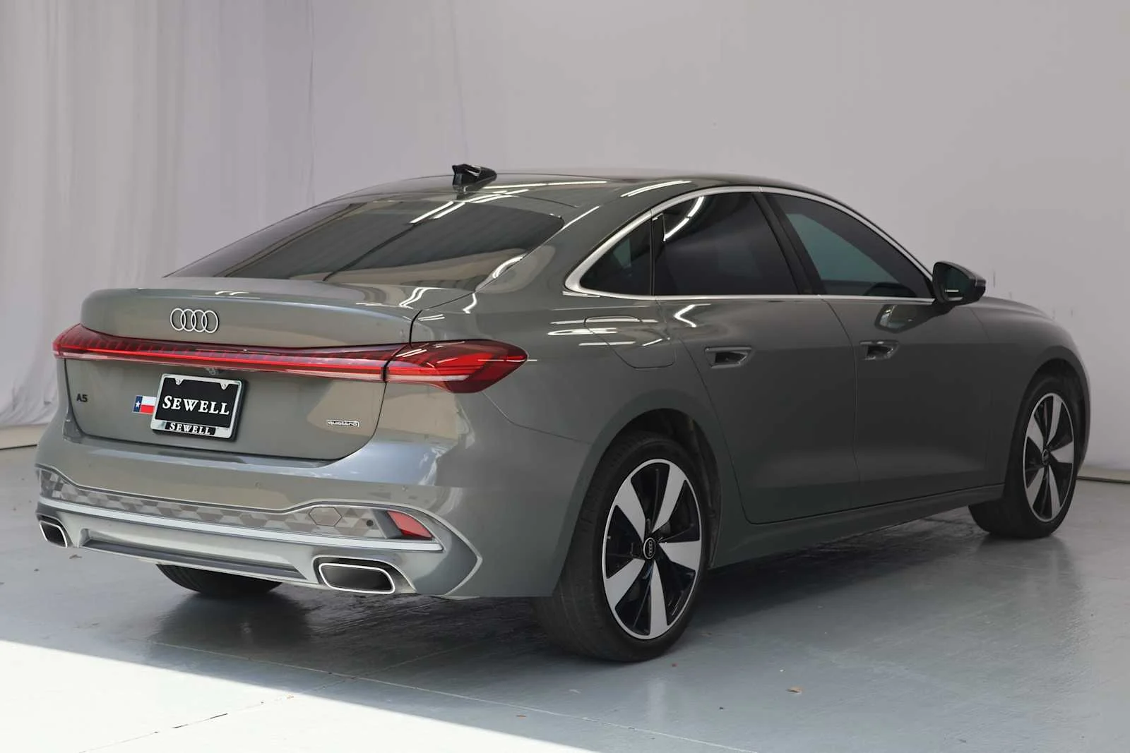 Used 2025 Chronos Gray Metallic Audi Premium Plus image 10