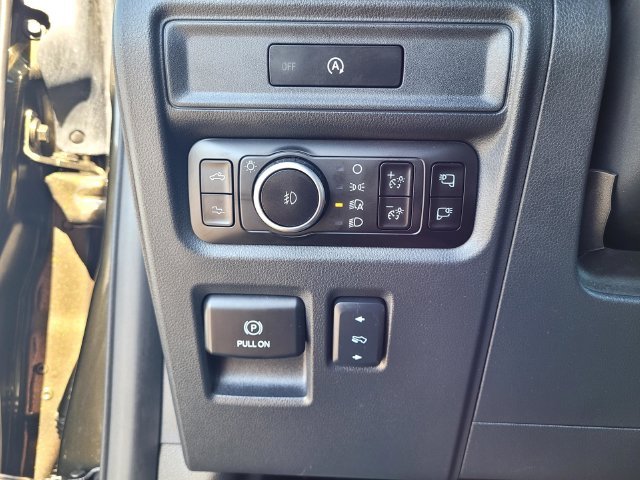 Used 2025 Green Ford Raptor image 15