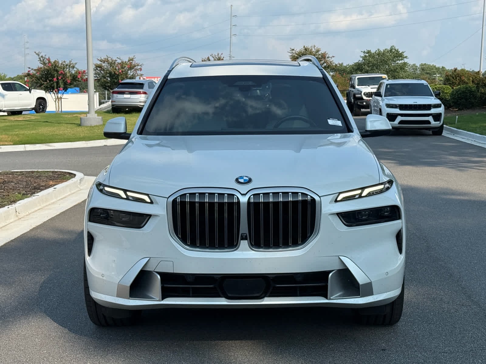 Certified Used 2024 Mineral White Metallic BMW xDrive40i image 8