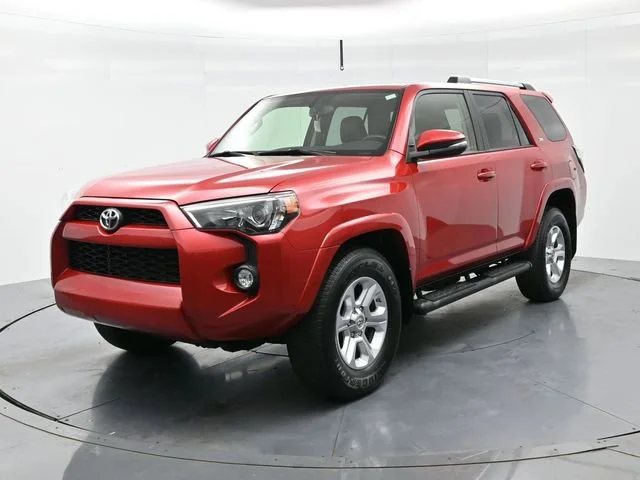 Used 2019 Barcelona Red Met Toyota SR5 image 3