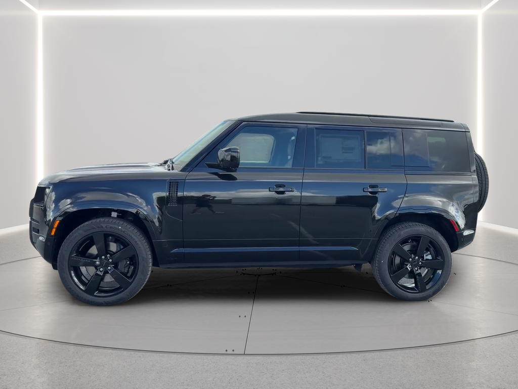 New 2026 Santorini Black Land Rover X-Dynamic SE image 8