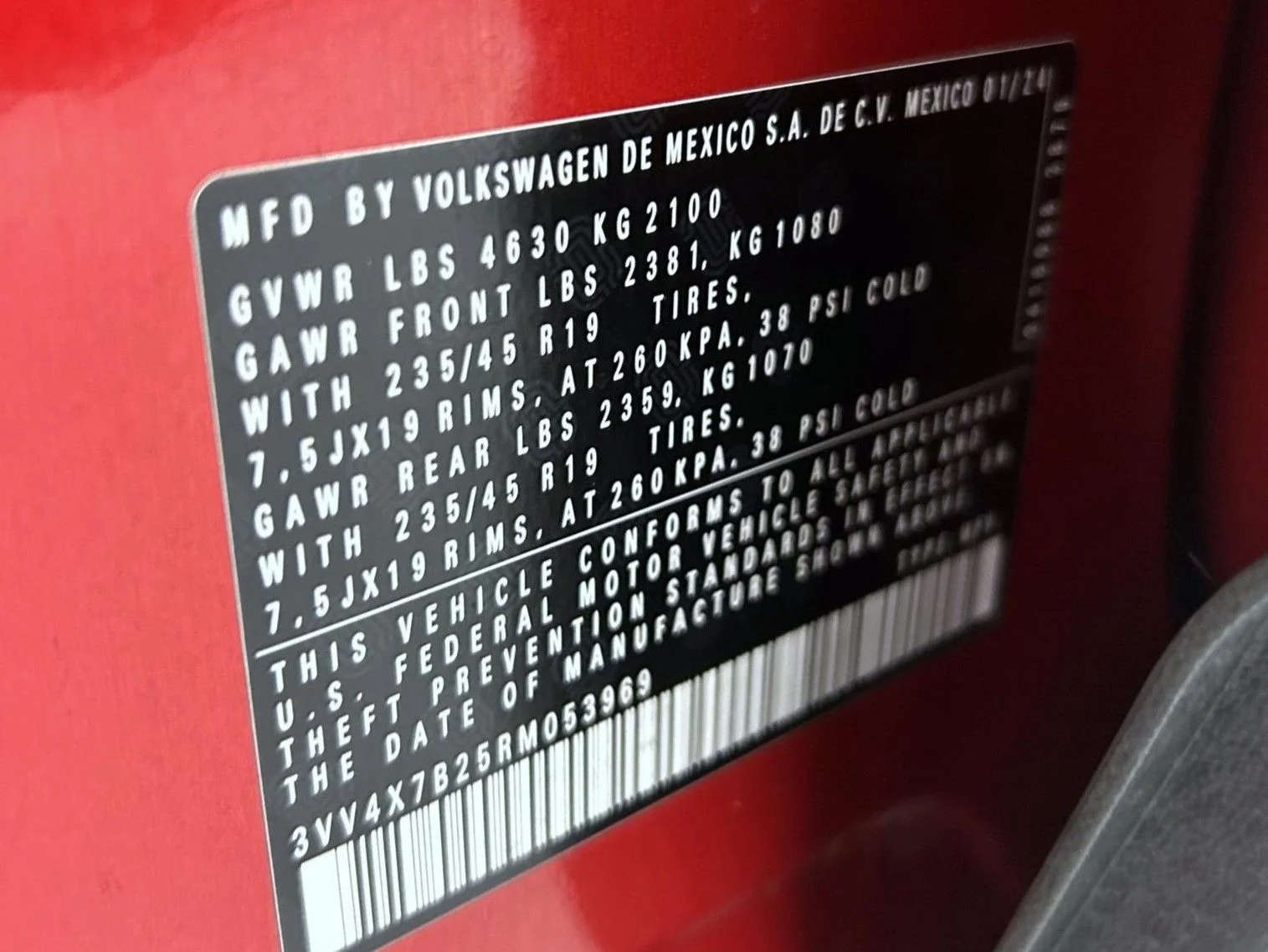 Used 2024 Red Volkswagen 1.5T SEL image 26