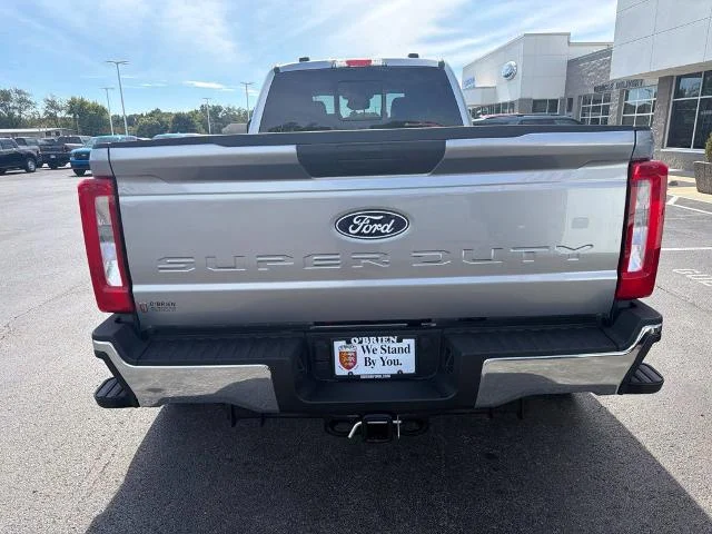 New 2027 Iconic Silver Metallic Ford F-450® XL image 31