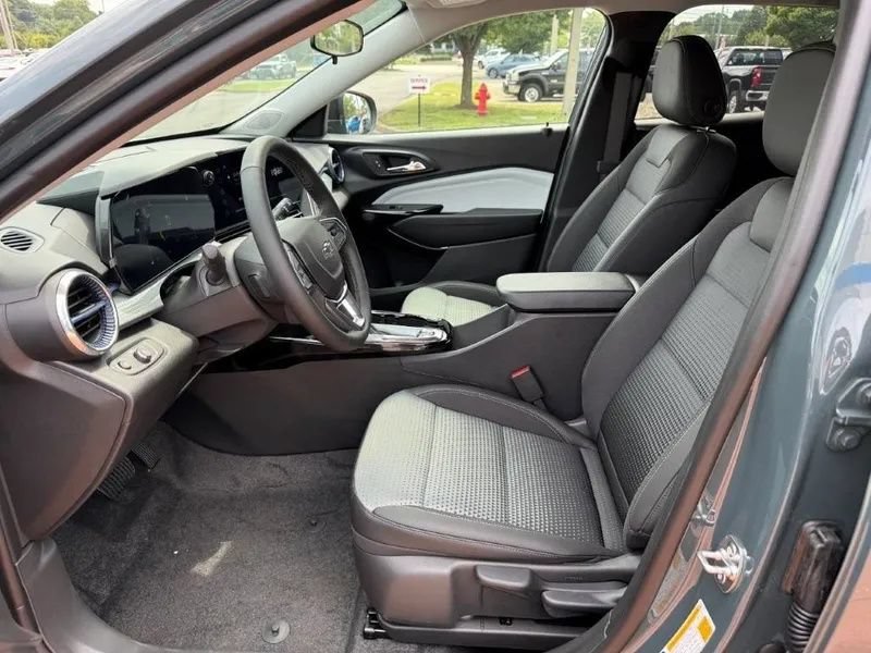 New 2026 Cypress Gray Chevrolet LT image 7