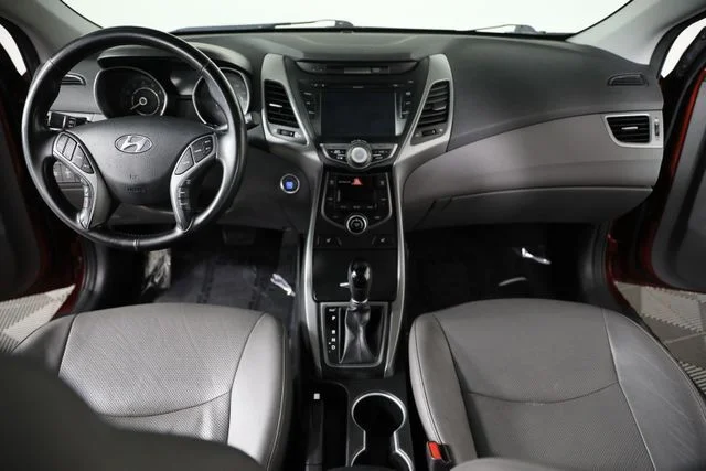 Used 2014 Red Hyundai Limited image 23