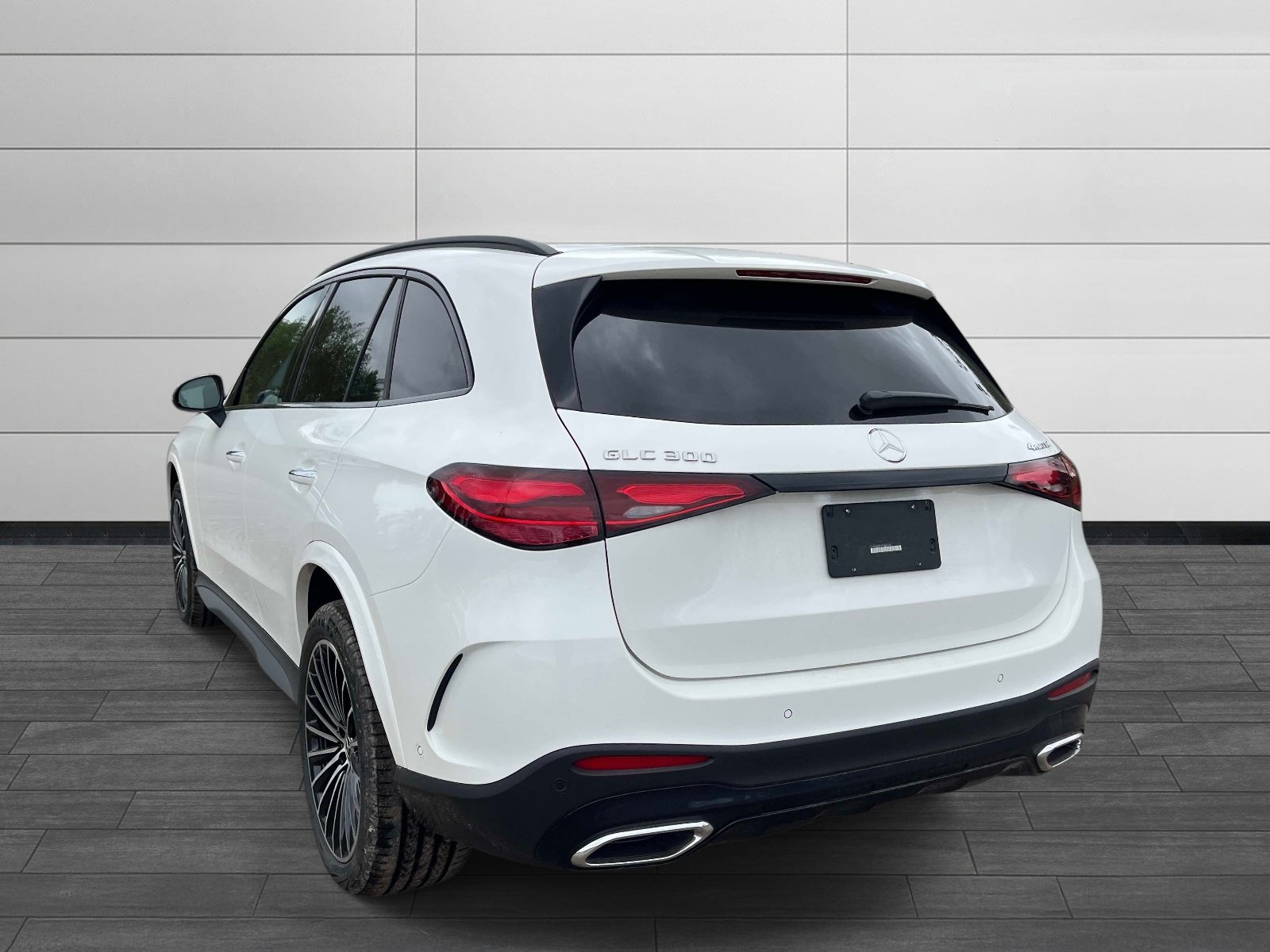 Used 2026 Polar White Mercedes-Benz GLC 300 image 5