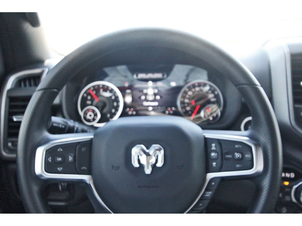 New 2026 Diamond Black Crystal Pearl-Coat Exterior Paint RAM Warlock image 13