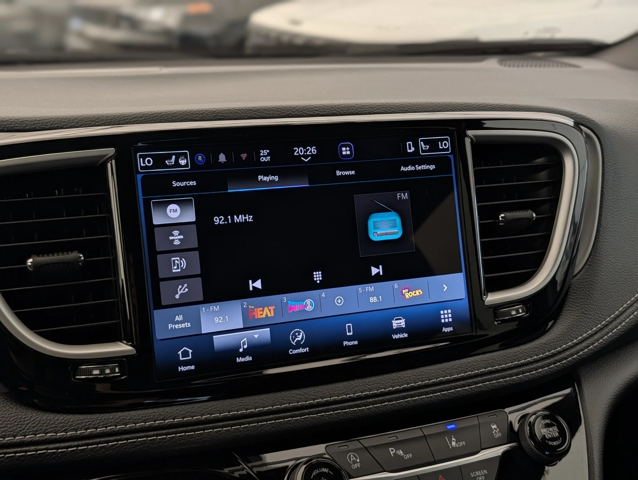 New 2027 Black Chrysler Select - - AWD - Customer Preferred Pkg 27L - Safety Sphere - Full Sunroof & More! image 22