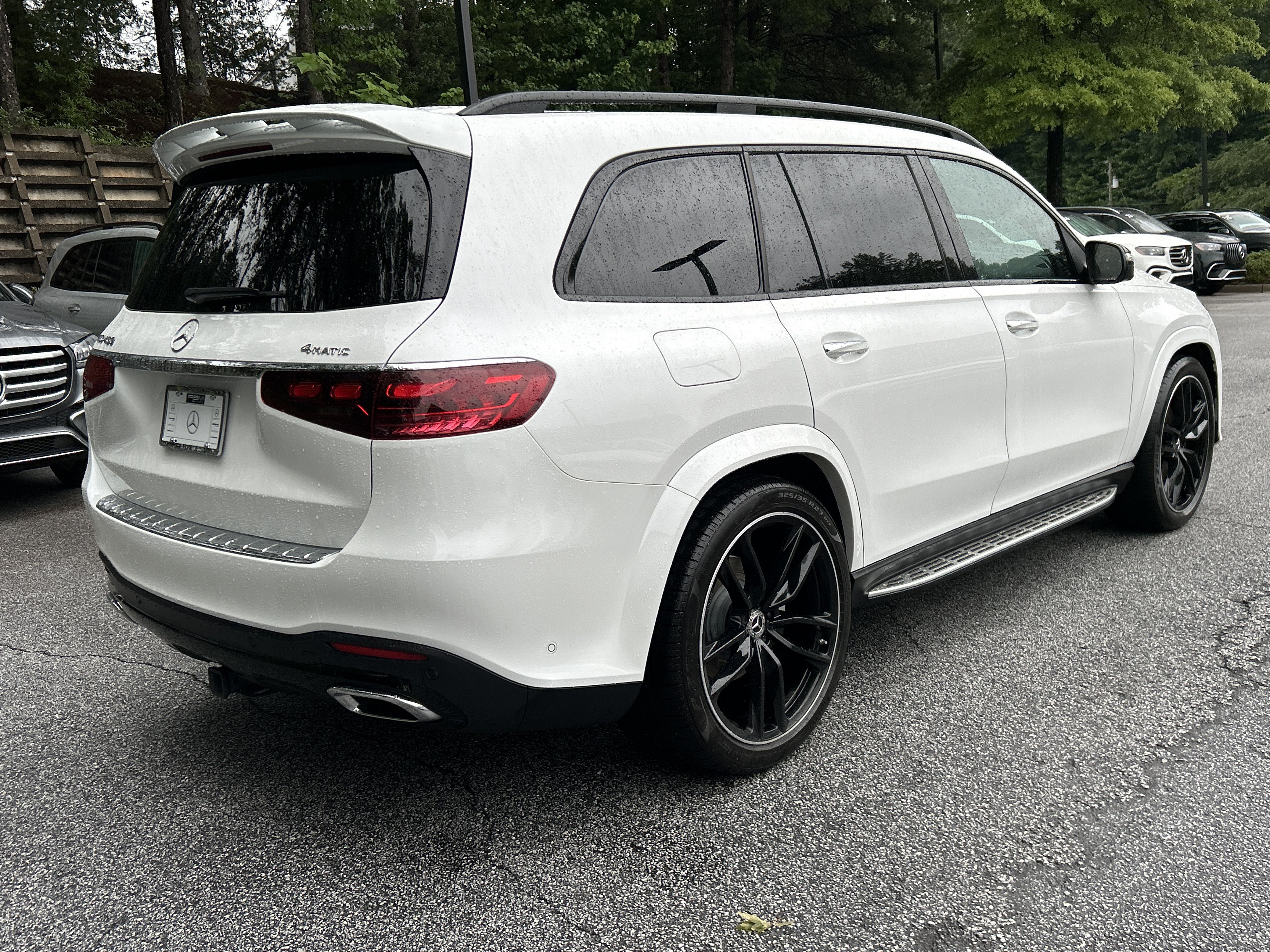 Certified Used 2025 MANUFAKTUR Moonlight White Metallic Mercedes-Benz GLS 450 4MATIC® SUV image 6
