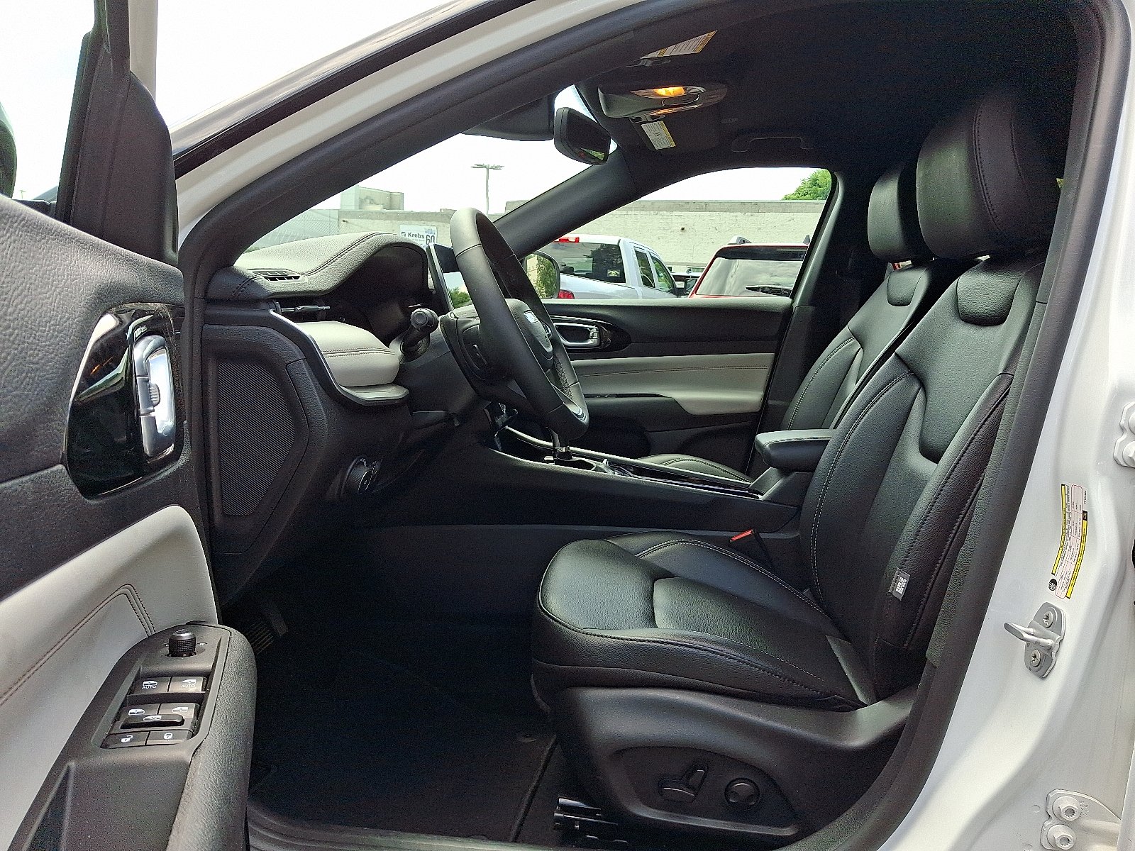 2026 Jeep Compass Limited - Photo 9