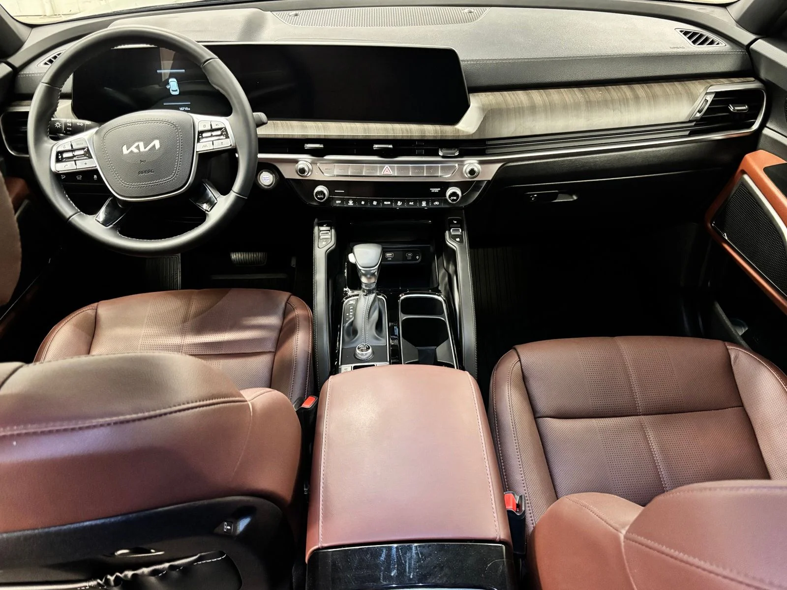 Used 2024 Black Kia EX image 12