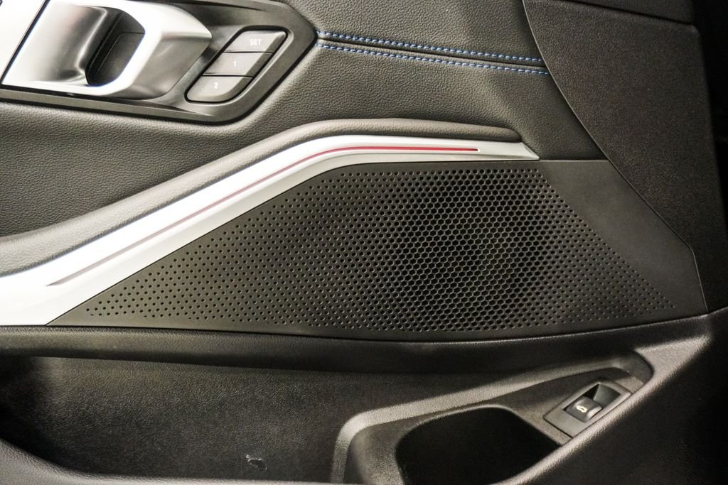 Used 2021 Black BMW M340i xDrive image 19
