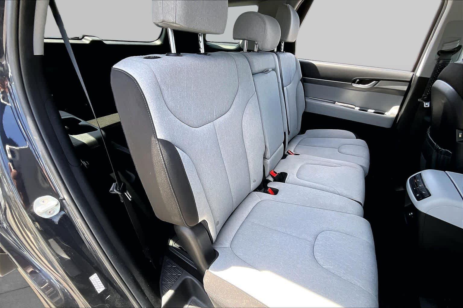 Used 2021 Moonlight Cloud Hyundai SE image 21