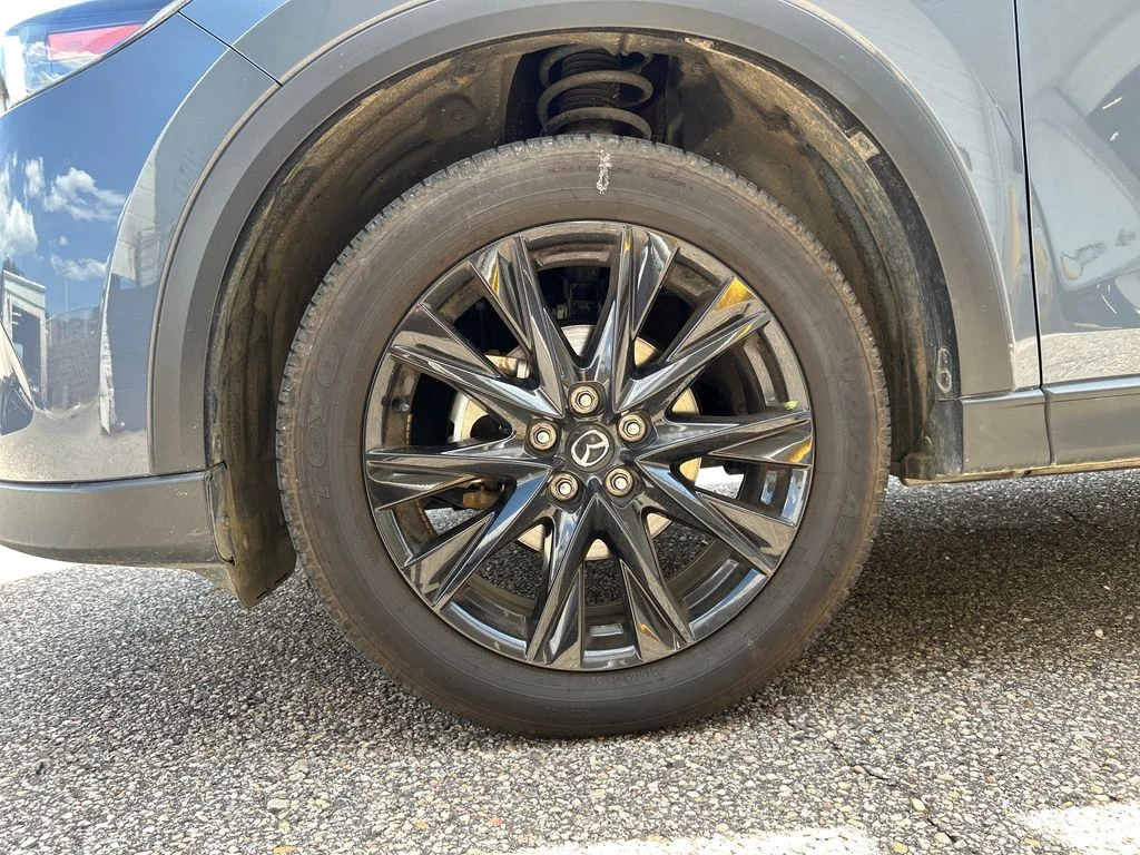 Used 2025 Gray Mazda 2.5 S Carbon Edition image 7