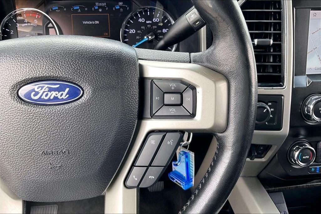 Used 2021 White Ford Lariat image 18