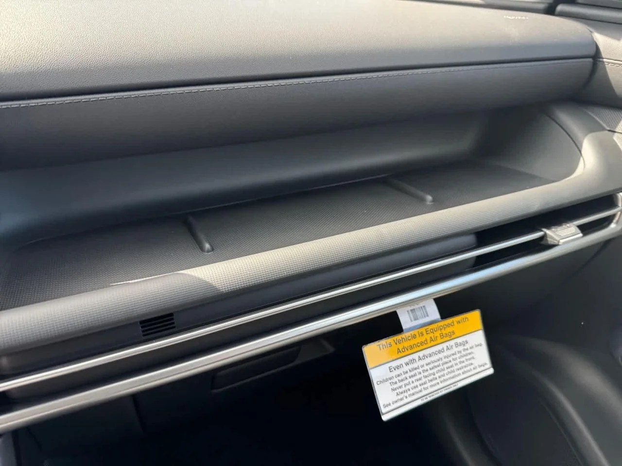 New 2026 White Hyundai SE AWD image 16