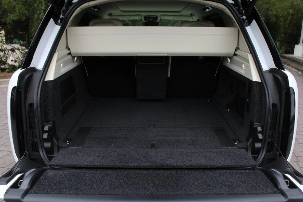 2024 Land Rover Range Rover SV - Photo 11