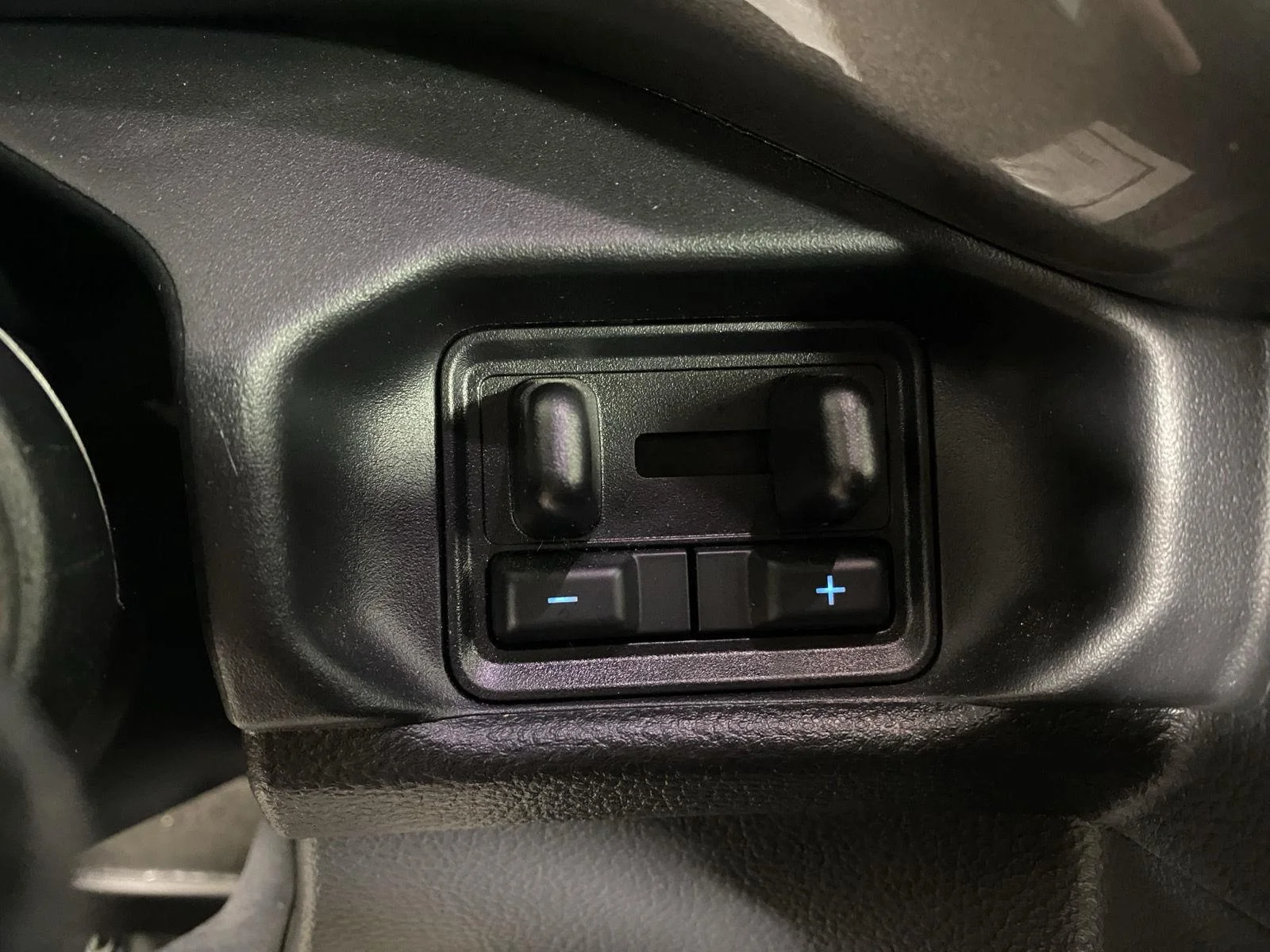 Used 2024 Shadow Black Ford XLT image 16