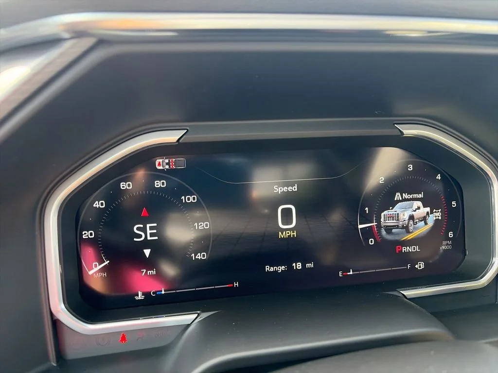 2026 GMC Sierra 2500HD Denali Ultimate - Photo 20