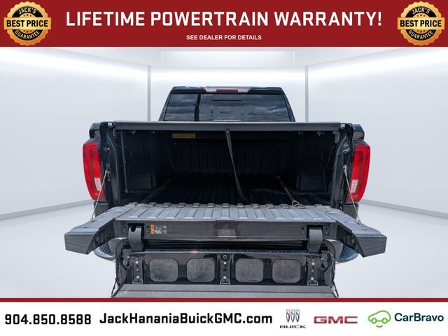 Used 2019 Black GMC SLT image 16