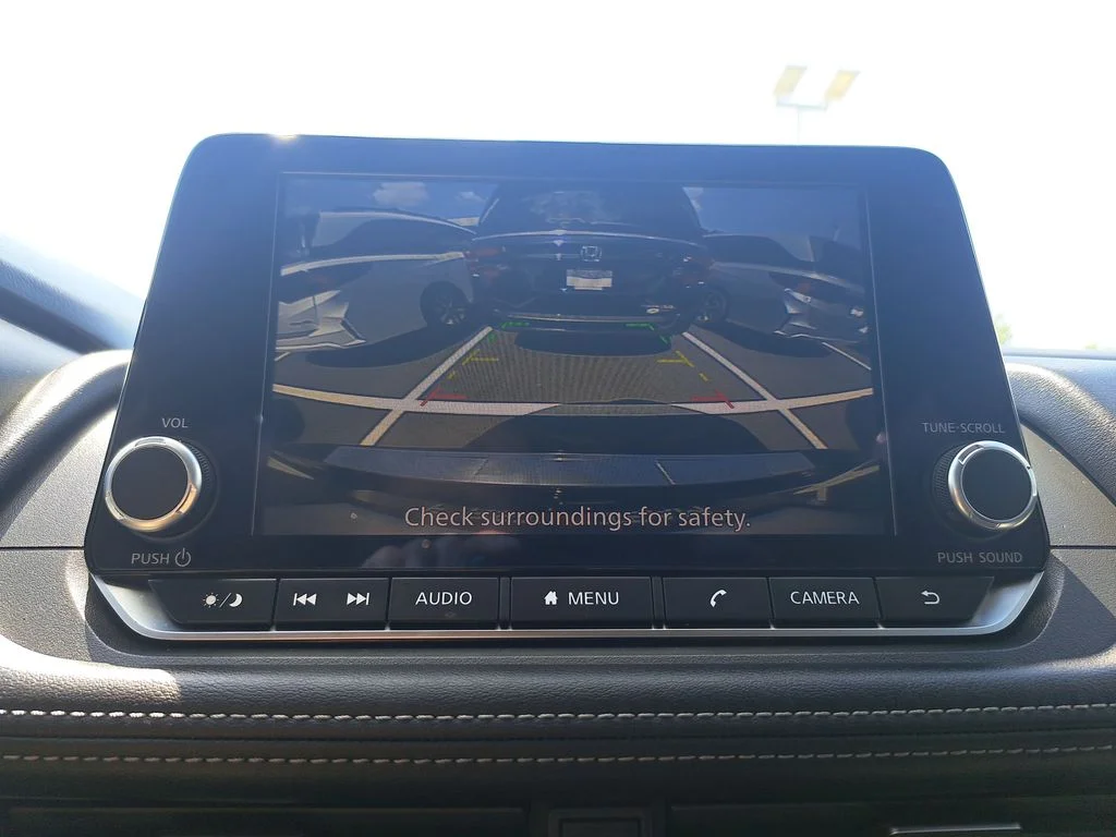 Used 2025 Black Nissan SV image 27