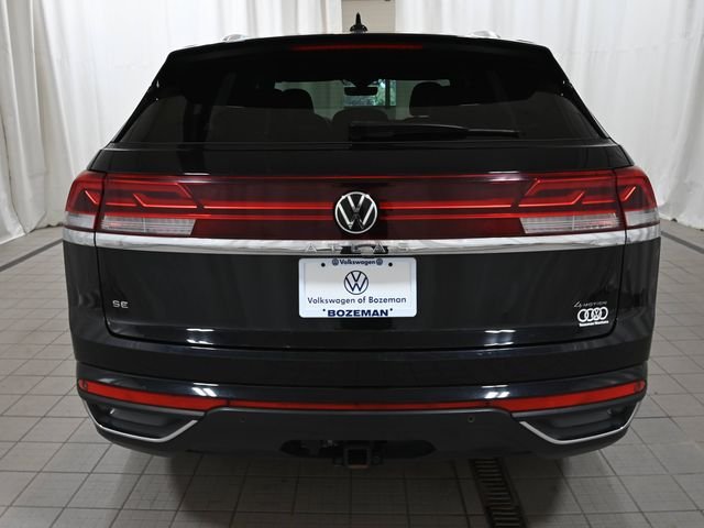 Certified Used 2024 Black Volkswagen 2.0T SE w/Technology image 11