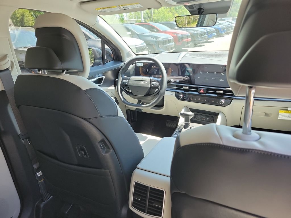 New 2026 Gray Kia EX image 13