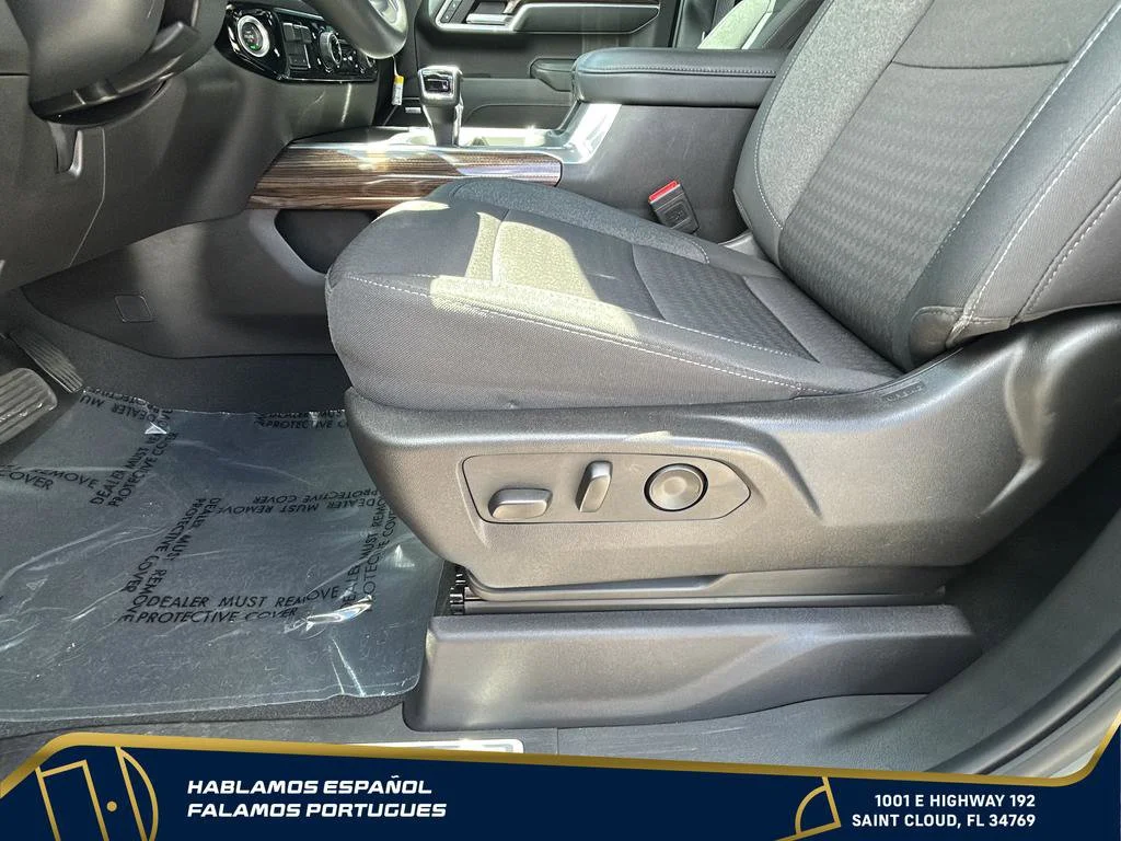 Used 2025 Sterling Gray Metallic Chevrolet RST image 13