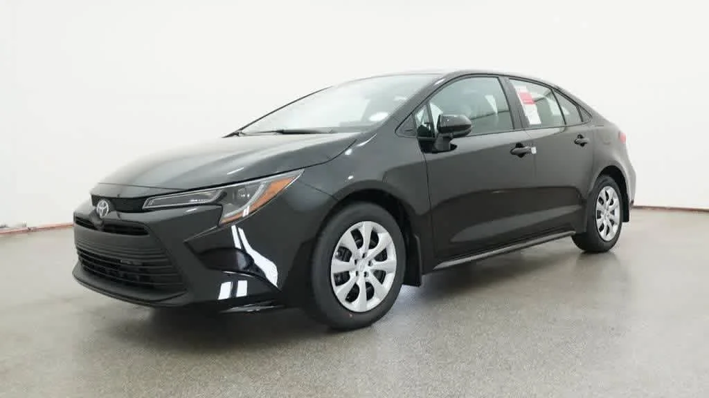 New 2026 Midnight Black Metallic Toyota LE image 17