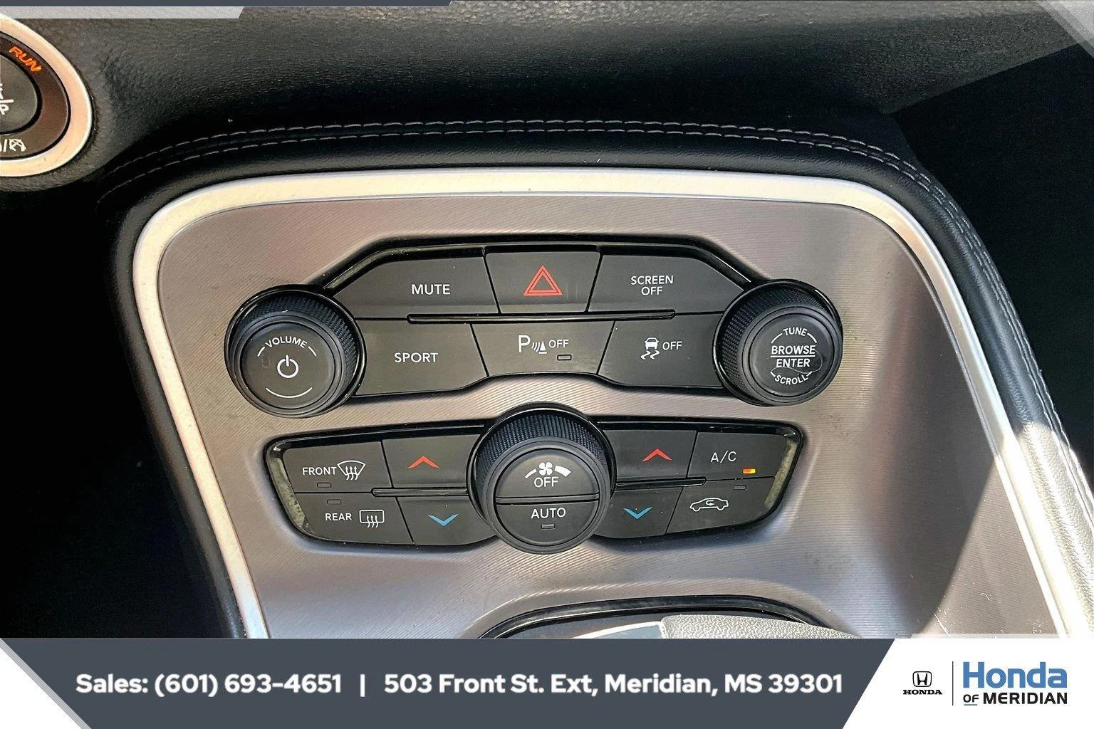 Used 2022 Torred Clearcoat Dodge GT image 22