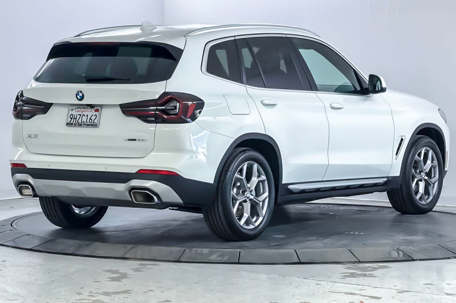 Certified Used 2024 Alpine White BMW xDrive30i image 2