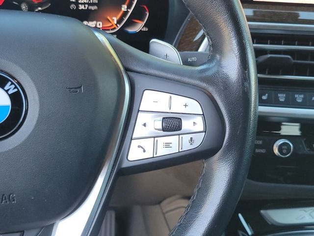 Used 2022 White BMW xDrive30i image 37