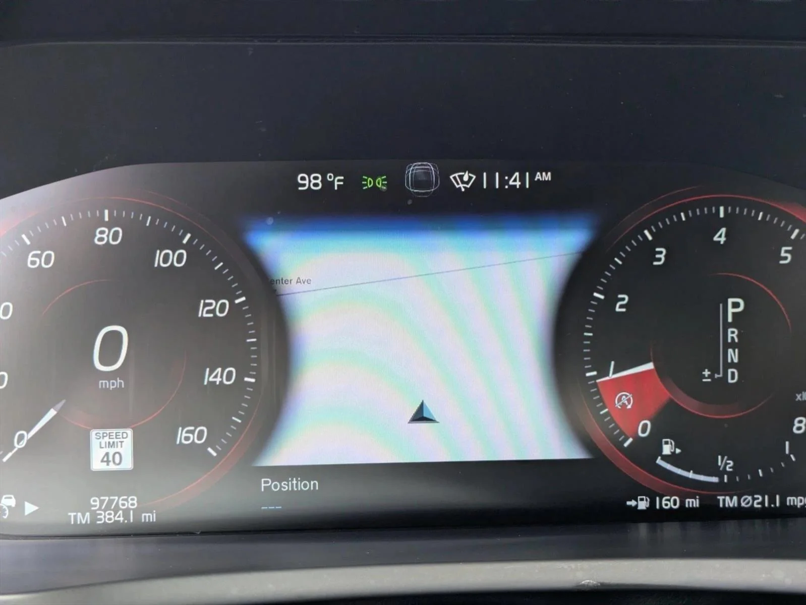 Used 2018 Onyx Black Metallic Volvo Momentum image 8