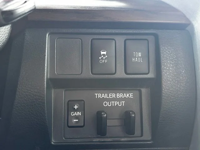 Used 2019 Silver Toyota Limited image 22