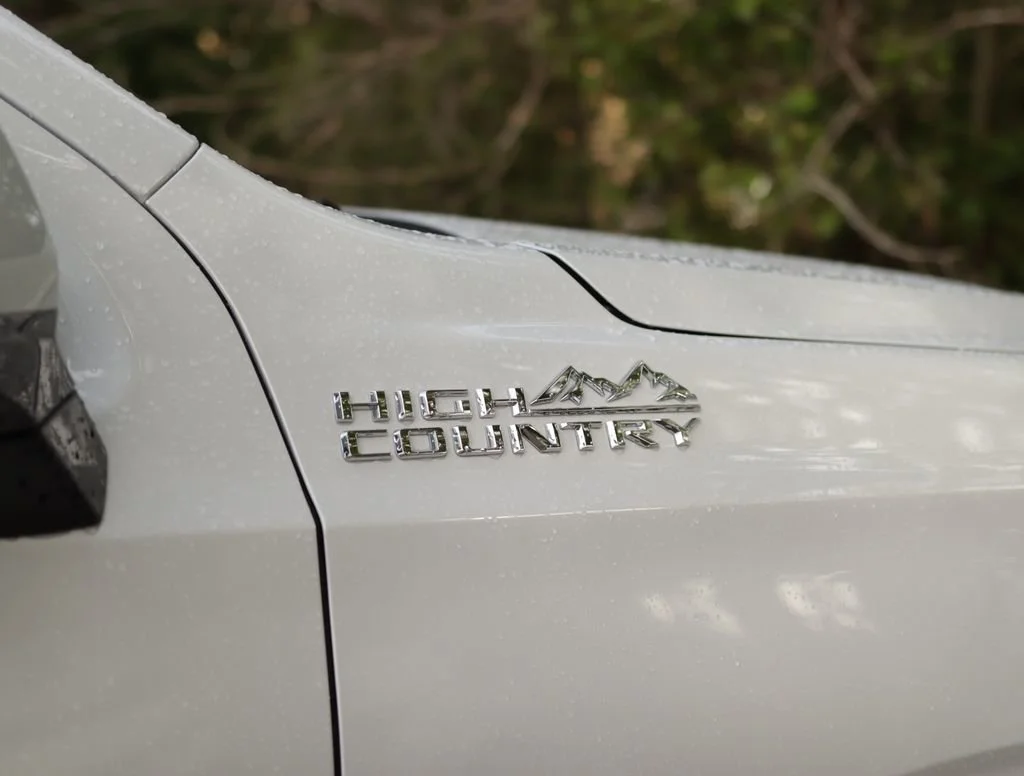 New 2026 Polar White Tricoat Chevrolet High Country image 41
