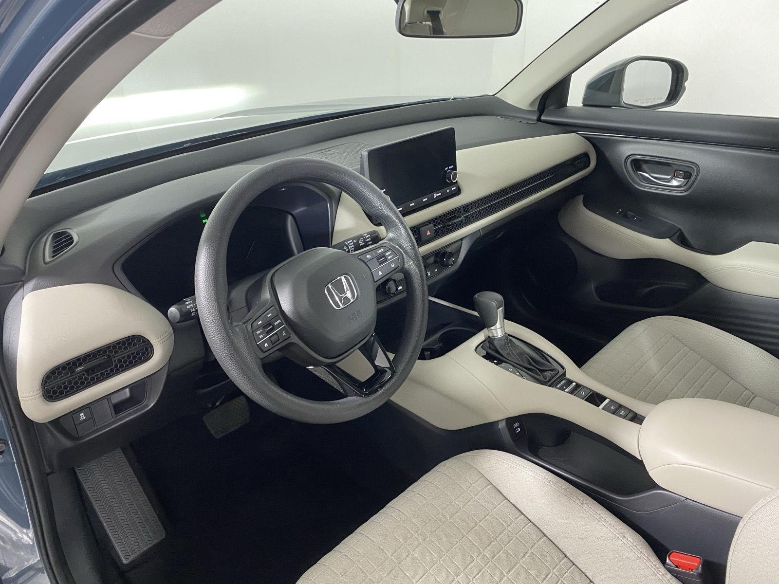 Used 2024 Nordic Forest Pearl Honda LX image 13