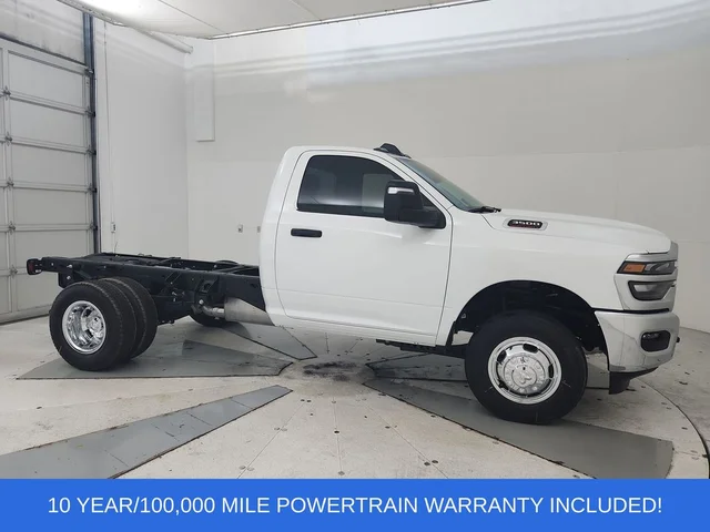 2026 RAM 3500 Chassis Tradesman