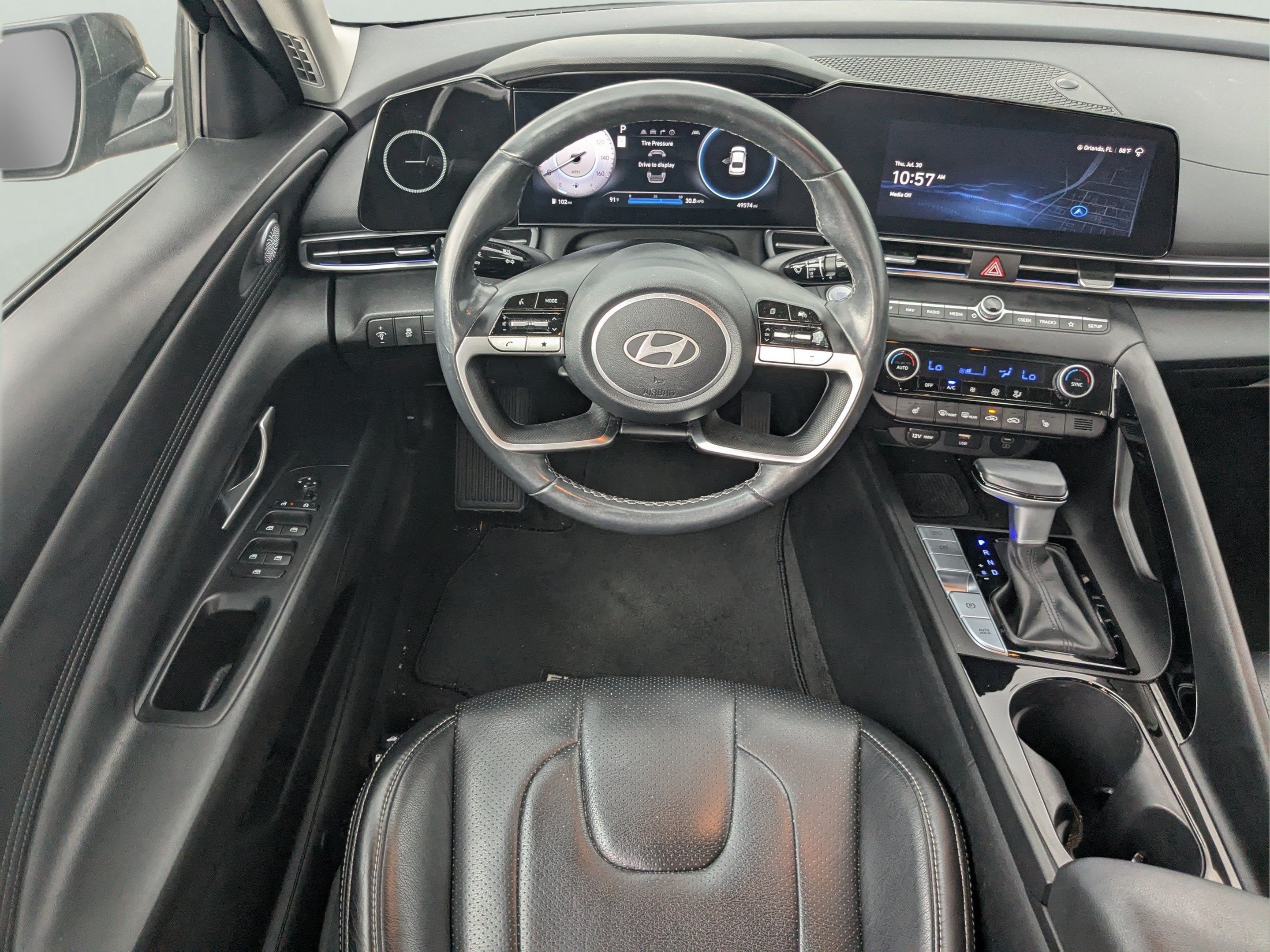 2024 Hyundai Elantra SEL - Photo 11