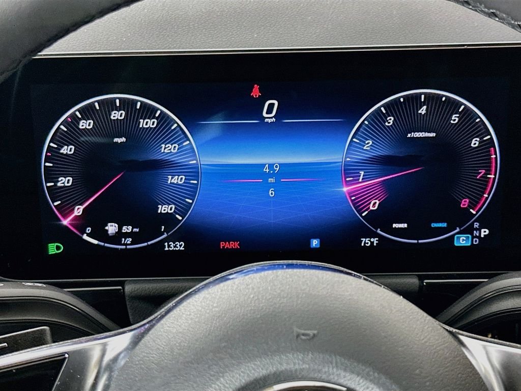 New 2026 Mountain Grey Metallic Mercedes-Benz GLA 250 image 11
