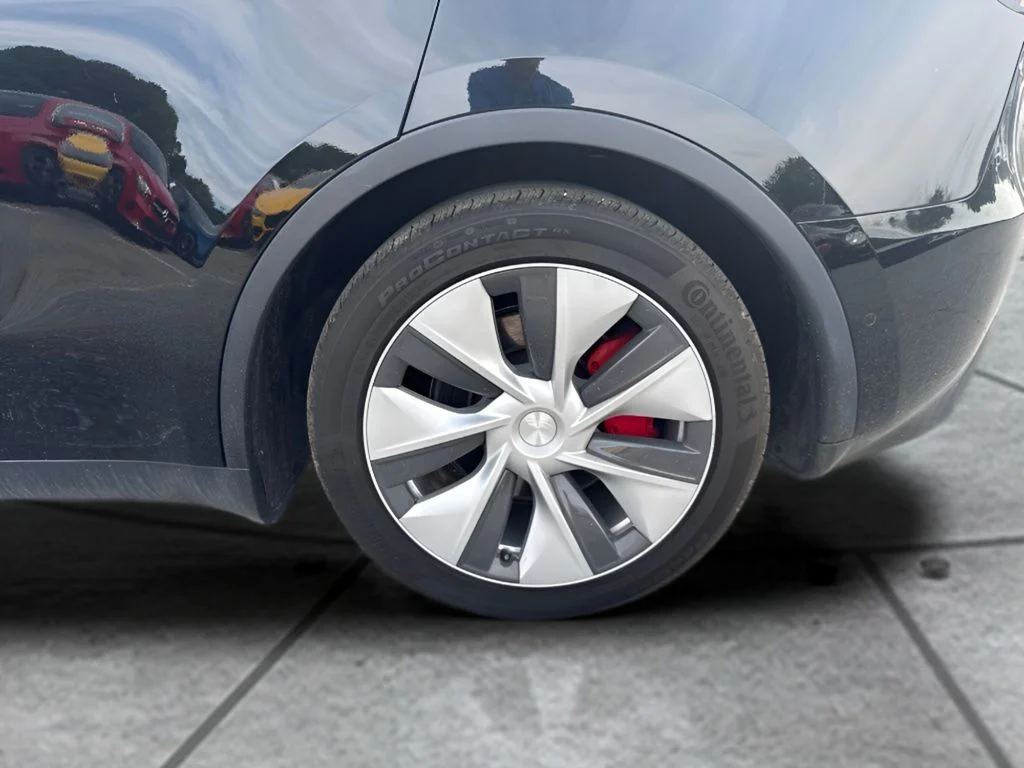 Used 2022 Black Tesla Performance image 26