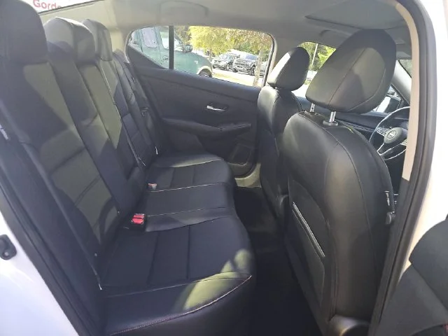 Used 2024 White Nissan SR image 11