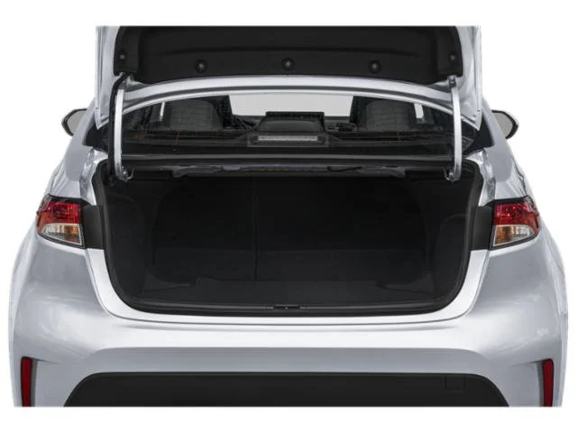 2026 Toyota Corolla LE - Photo 13