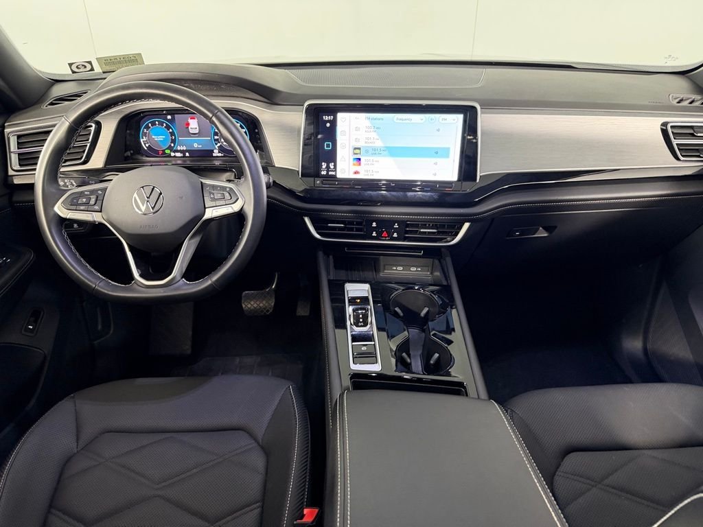 2025 Volkswagen Atlas Cross Sport SE w/Tech - Photo 11