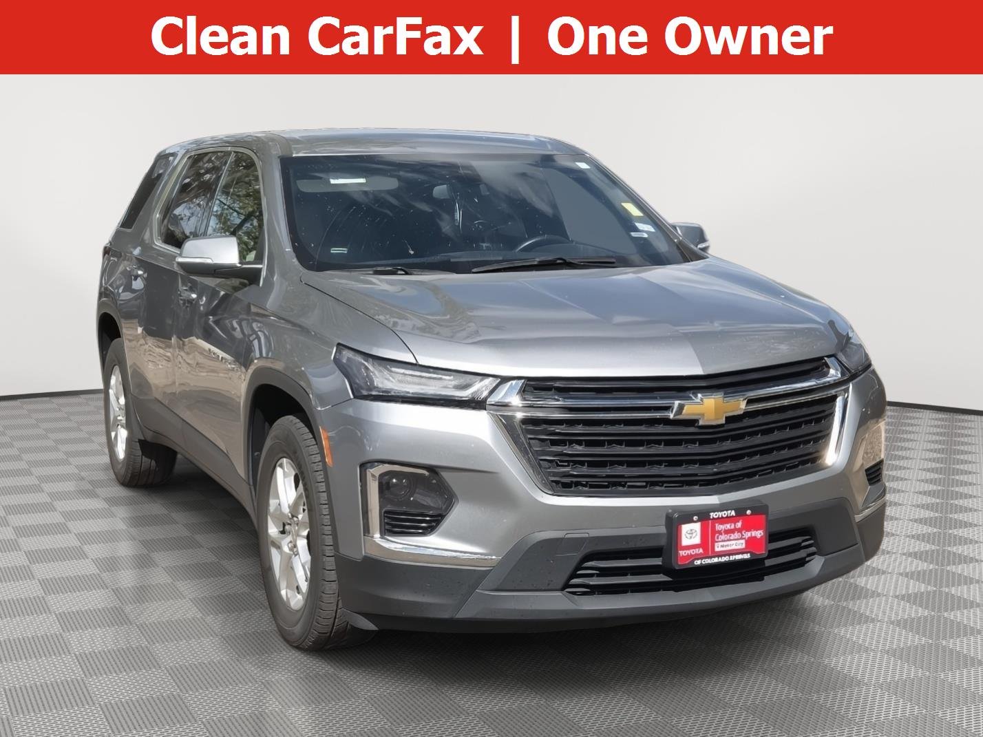 2024 Chevrolet Traverse FWD LS's photo